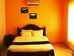Mintflower Residency Sultans Battery Hotell